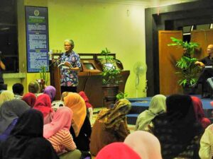 Mochtar Pabottingi Diantara Cakrawala dan Bintang-bintang Yogyakarta