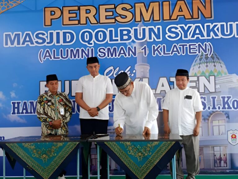 Diresmikan Bupati, IKA SMAN 1 Klaten Bangun Masjid Megah di Timur Prambanan